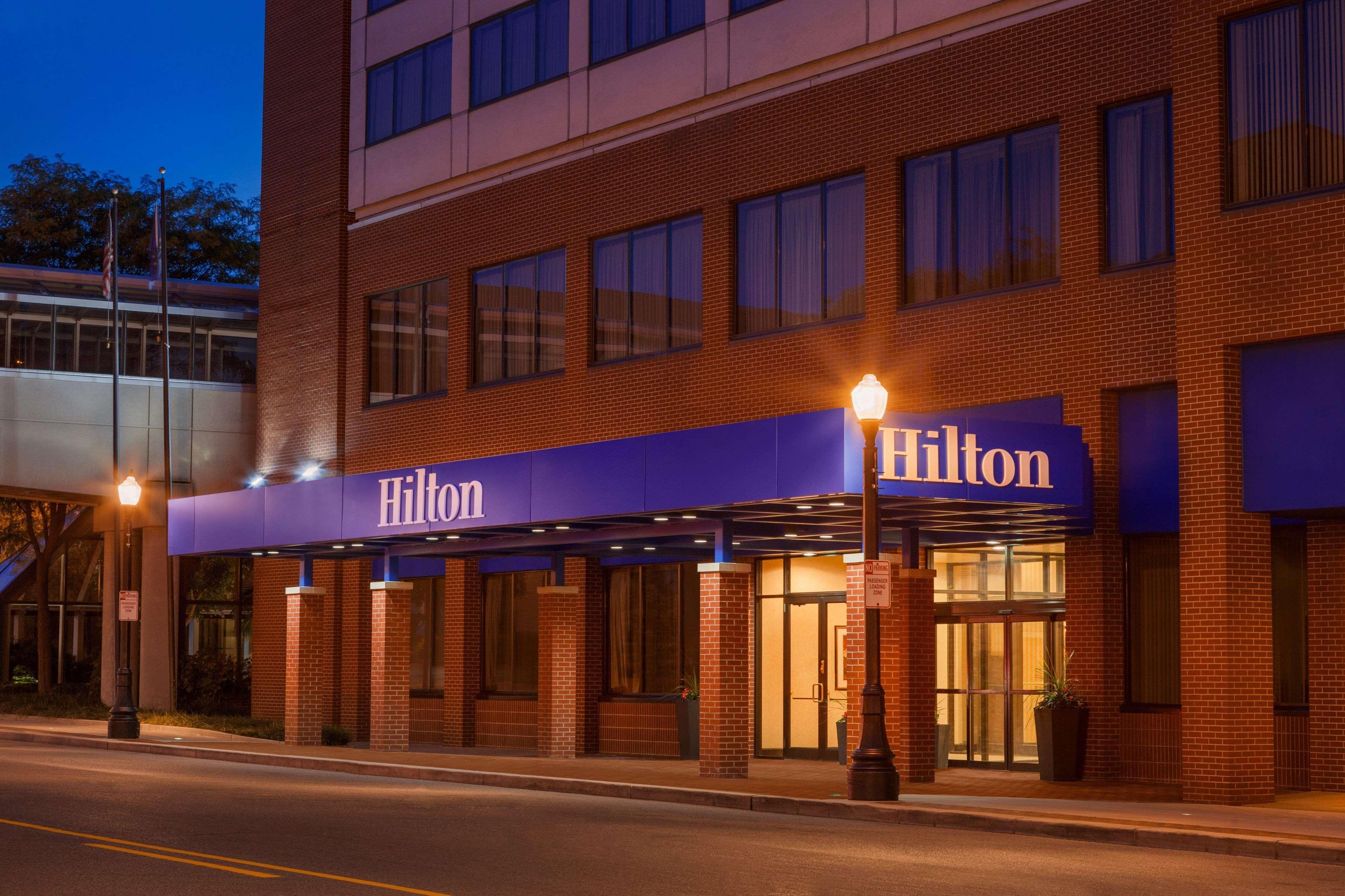 Hilton Fort Wayne At The Grand Wayne Convention Center (Adults Only) Exteriér fotografie