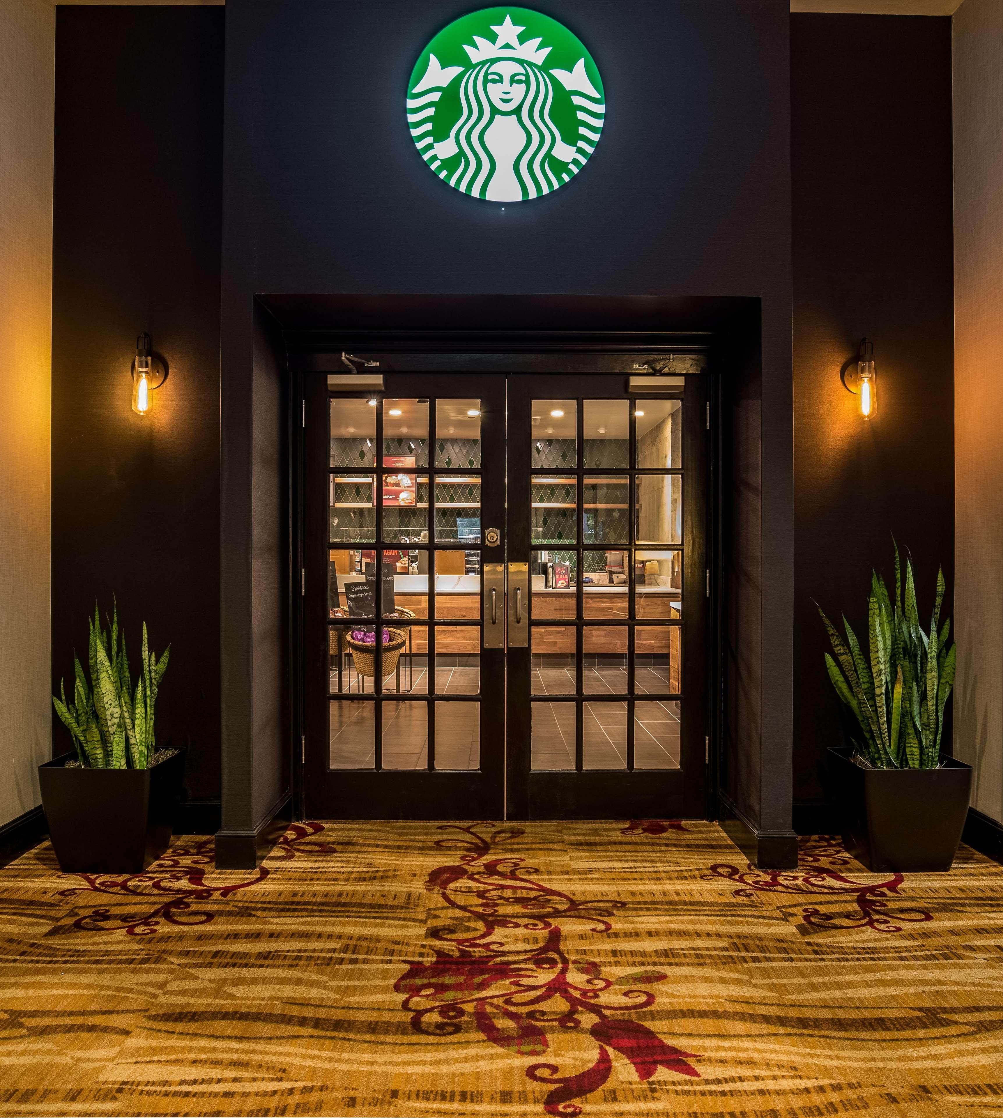 Hilton Fort Wayne At The Grand Wayne Convention Center (Adults Only) Exteriér fotografie