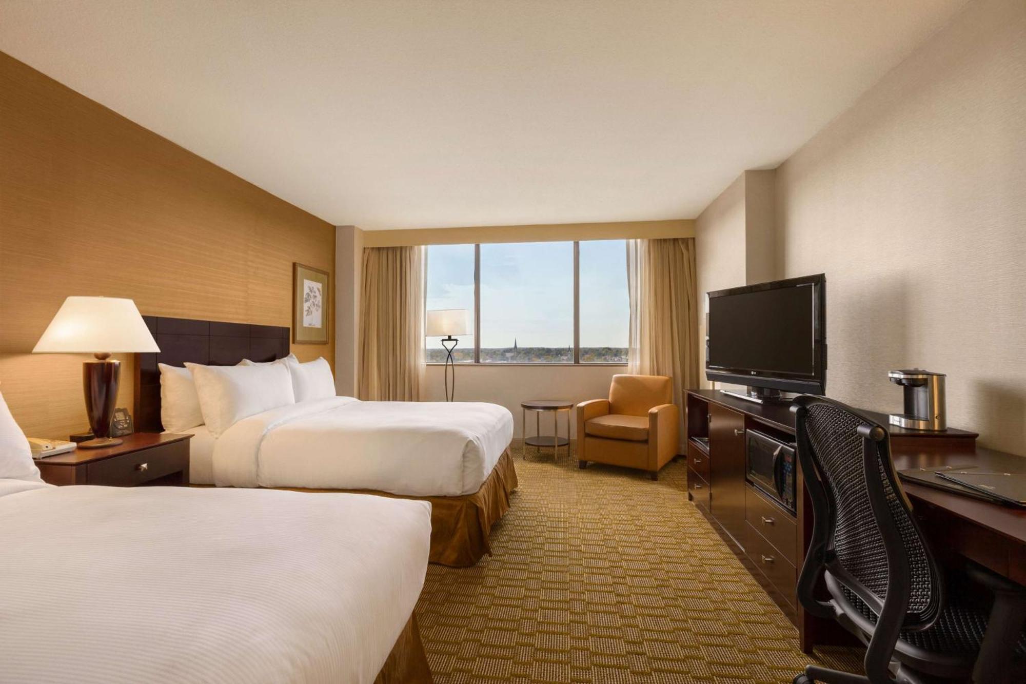 Hilton Fort Wayne At The Grand Wayne Convention Center (Adults Only) Exteriér fotografie