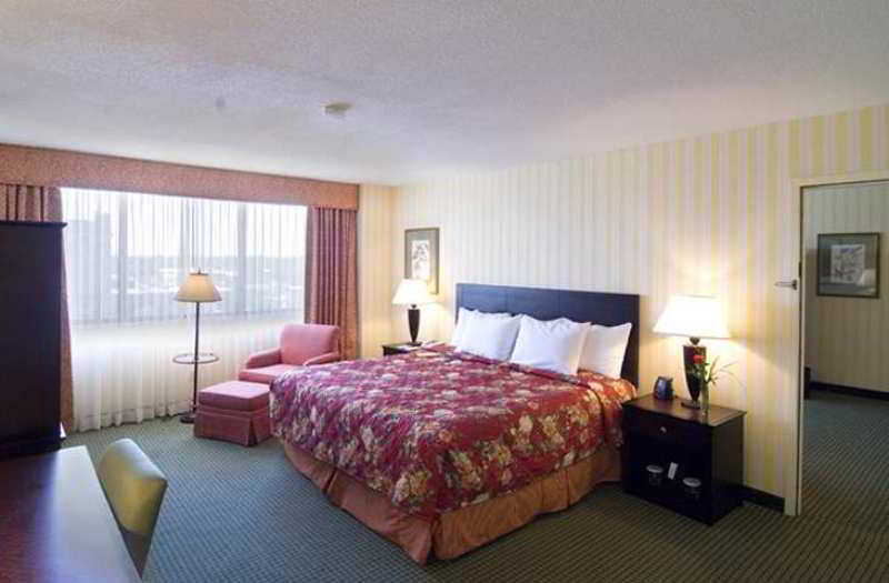 Hilton Fort Wayne At The Grand Wayne Convention Center (Adults Only) Pokoj fotografie